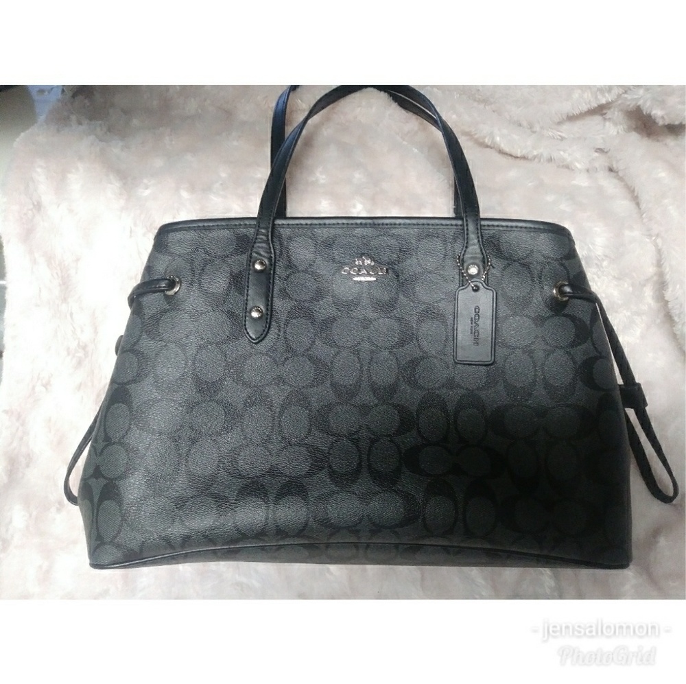 SOLD ON VINTED🌹🚫